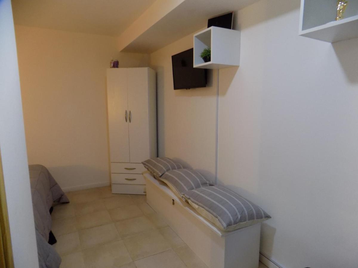 דירות אושואיה Depto Monoambiente Leum Anoka מראה חיצוני תמונה